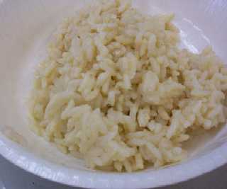 1999 MRE #19 - Beef w/Mushrooms - side of white rice