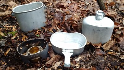 Hiking on A trail mess kit (640x360).jpg