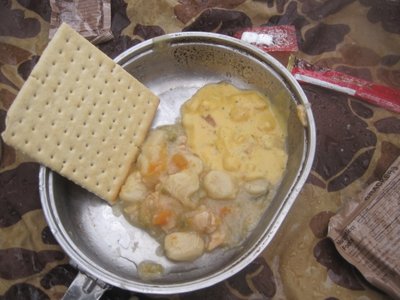 Chicken and dumping in meat can