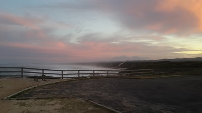 20150603_170047.jpg (190.9 KiB) Viewed 12460 times On the headland lookout at sunset. Looking down towards the back beach. I was about halfway down. At the far end is Plover Island and Sandon camping ground about 10 k's away