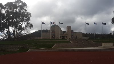 20160723_110936.jpg (291.09 KiB) Viewed 12625 times The War memorial.