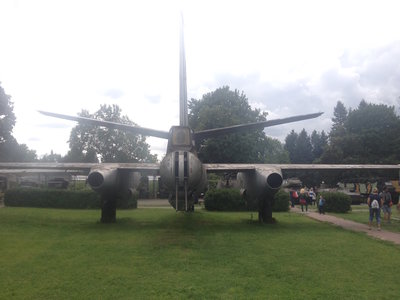 IL-28-2.JPG