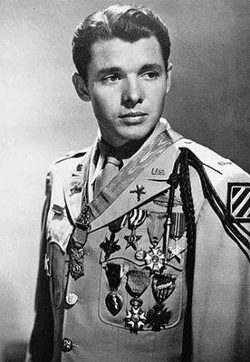 Audie_Murphy_edited-2.jpg