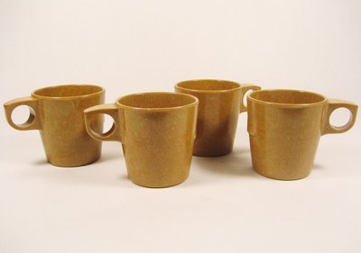 rsz_set-of-4-halsey-us-amry-mililtary-1973-mess-hall-melamine-melmac-brown-mugs-cups-7d16365ddd1872aaa3e2ebf8790d638c.jpg