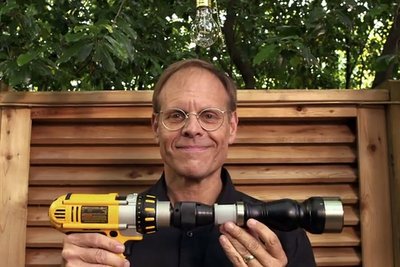 alton-brown-pepper-drill-0414.0.jpg