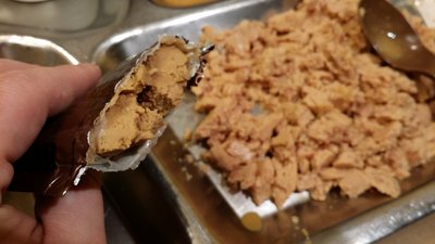 20180115_185222.jpg (2.38 MiB) Viewed 11453 times Nasty cheese spread looks almost like the omelet the color is similar that's for sure.