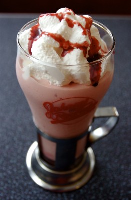 Strawberry_milkshake.jpg (1.98 MiB) Viewed 13642 times Milk Shake - Click Me