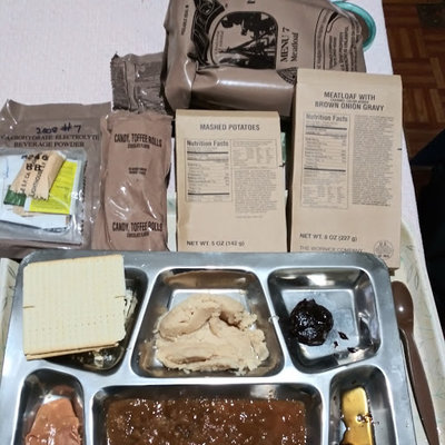 2008_MRE_07_MEATLOAF N GRAVY.jpg