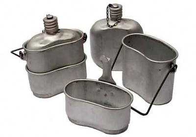 soviet mess kit 1980's.jpg