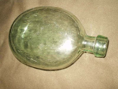 Soviet M1941 glass canteen.jpg
