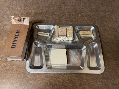 IMG_1187 - Copy.JPG (3.28 MiB) Viewed 18424 times Here are all the items laid out on the tray.