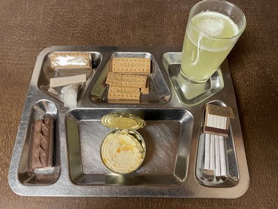 IMG_1198 - Copy.JPG (3.24 MiB) Viewed 18424 times And here's the entirety of the ration prepared!