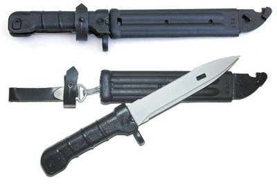 AK74-SVD Izmash bayonet.jpg