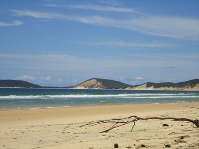 Looks like the weather is coming in, better look for shelter. It is winter in Australia, sometimes it can get down to 20 21 degree's c at night round here