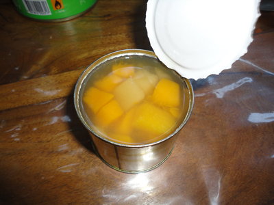 DSC00568.JPG (4.9 MiB) Viewed 12905 times Two fruits. I guessed correctly Peaches and pears in syrup