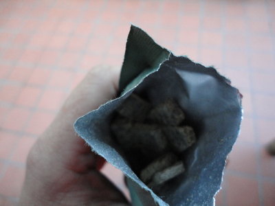 DSC00570.JPG (4.78 MiB) Viewed 12802 times Orange fruit grains. If I was skeptical about the drink . . . . .