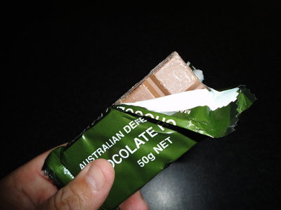 DSC00578.JPG (4.83 MiB) Viewed 9278 times Perfect, no white powdery stuff or separation. Looks like normal chocolate.