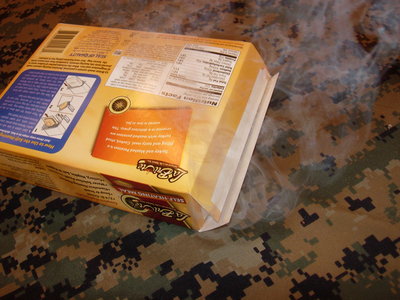 DSCN1848.JPG (773.38 KiB) Viewed 13876 times It steamed open the glue on the far end of the box