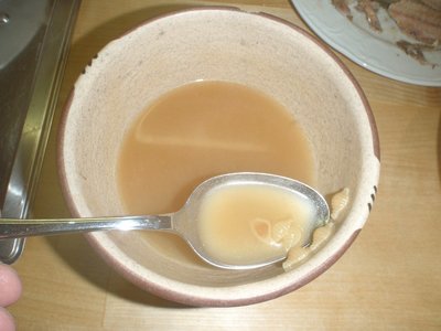 Chicken and Pasta Instant soup, ready for taste - Menue A4 - it taste very strong and salty, so I used to give it more water later!