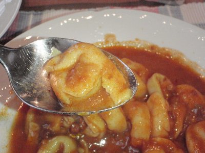 P2262126.JPG (195.86 KiB) Viewed 9393 times delicious - very tasty, but not al-dente - ravioli - think because they`re canned and had a flushy sauce - for my taste, they could have a little bit more pepper - where is the pepper??