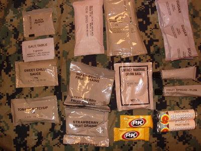 DSCN1862.JPG (786.8 KiB) Viewed 10733 times Pepper, Salt, Sweet Chilli Sauce, Tomato Ketchup, Teabag x2, Mixed Berry Fruit Grains, Strawberry Fruit Grains, Coffee x2, Mixed Berry Energy Drink Mix, PK Gum x2, Sugar x4, Vegemite, Plum Fruit Spread, Rasberry Peach Candy