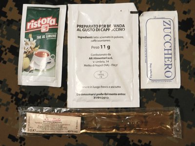 Tea Powder with Sugar, Cappuccino Powder, Sugar Packet, Cordiale Alcohol ration