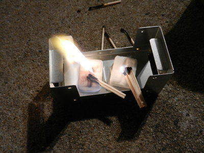 Hexamine is difficult to light compared to trioxane