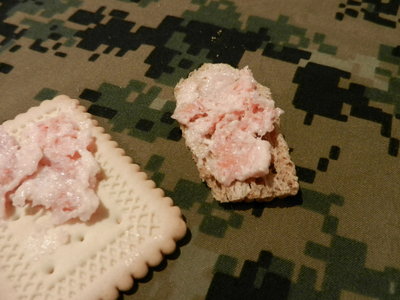 epa58.JPG (711.48 KiB) Viewed 7861 times By this time i had finished the hartkek, so i found a similar sweet tea cracker to try and keep the flavor the same