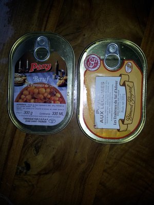 2013-06-22 16.37.48.jpg (290.26 KiB) Viewed 6920 times Main meals: Beef and potatoes, chicken and legumes? Both tins seem perfect, no bulges or dents