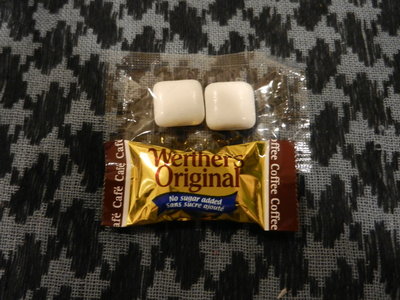 32.JPG (699.58 KiB) Viewed 8995 times Gum and Hard Candy, Gum is Just Like MRE Gum