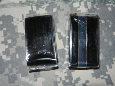 03.jpg (185.63 KiB) Viewed 9350 times Black bars of tar