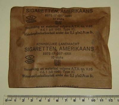Dutch ciggies 1961.jpg