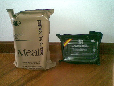 Racion emergencia and MRE.jpg